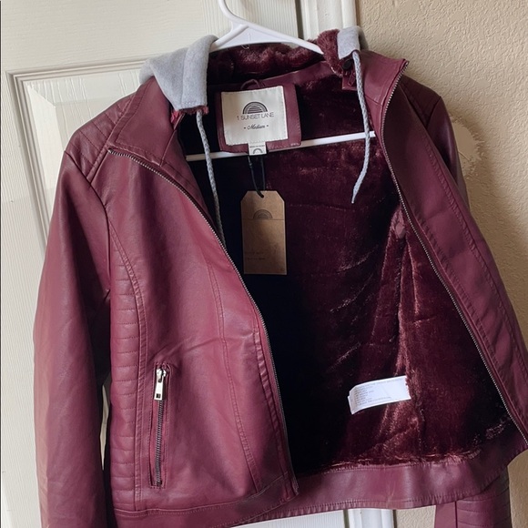 Gorgeous Soft Jacket 🤩 - Picture 5 of 5